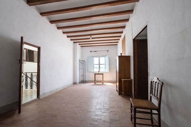 4 bedroom Townhouse for sale in Pego with garage - € 315,000 (Ref: 9206154)