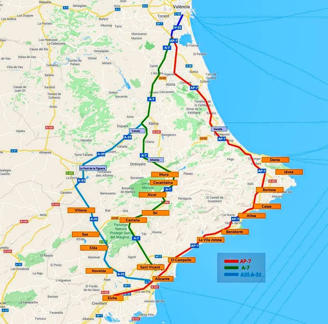 4 sypialnia Willa na sprzedaż w Javea / Xabia z basenem garażem - 795 000 € (Ref: 9226091)