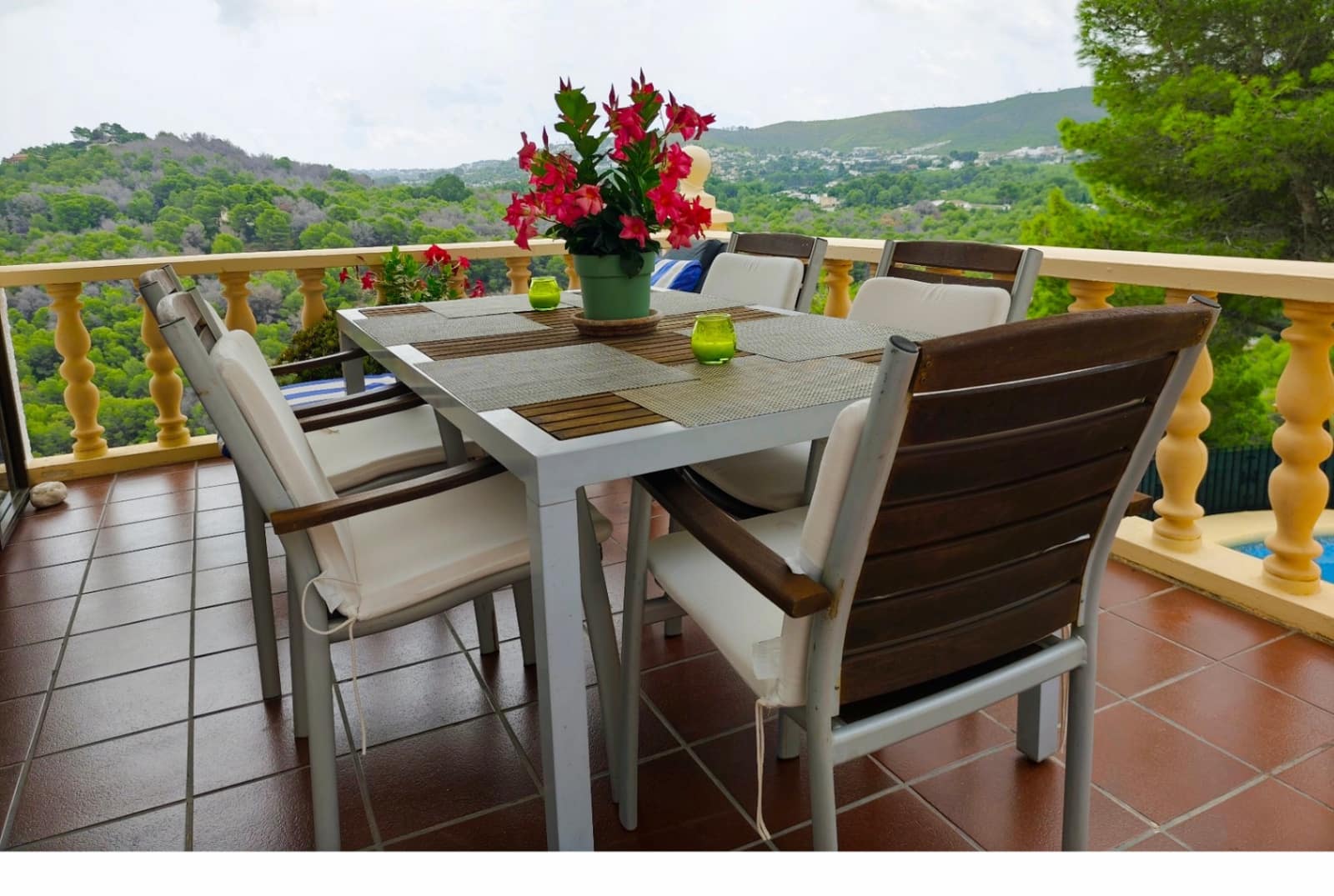 4 sypialnia Willa na sprzedaż w Javea / Xabia z basenem garażem - 795 000 € (Ref: 9226091)