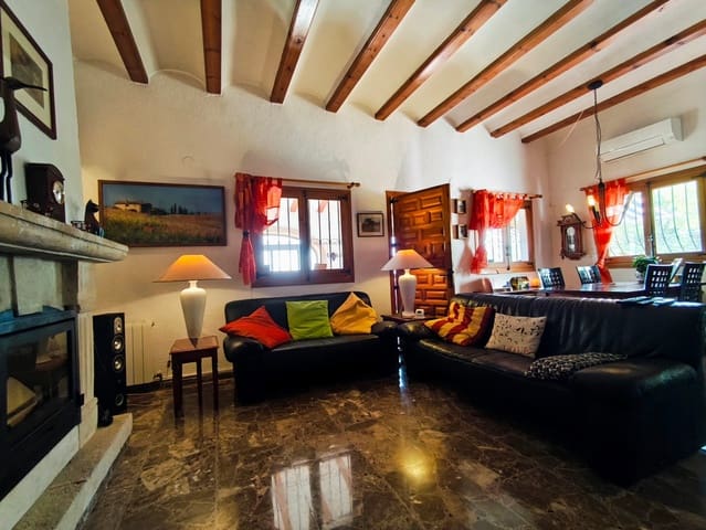 4 chambre Villa/Maison à vendre à Partides comunes - Adsubia, Javea / Xàbia avec piscine garage - 795 000 € (Ref: 9226091)