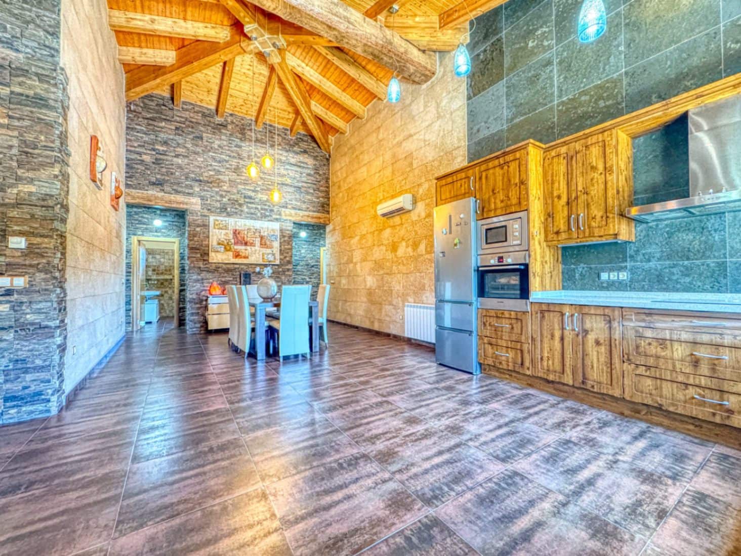 Villa for sale in Els Poblets with garage - € 1,050,000 (Ref: 9248412)