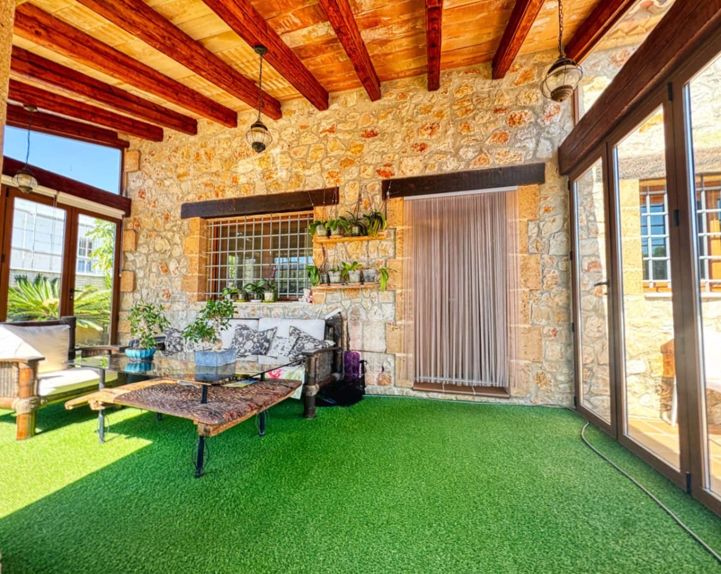 Villa for sale in Els Poblets with garage - € 1,050,000 (Ref: 9248412)