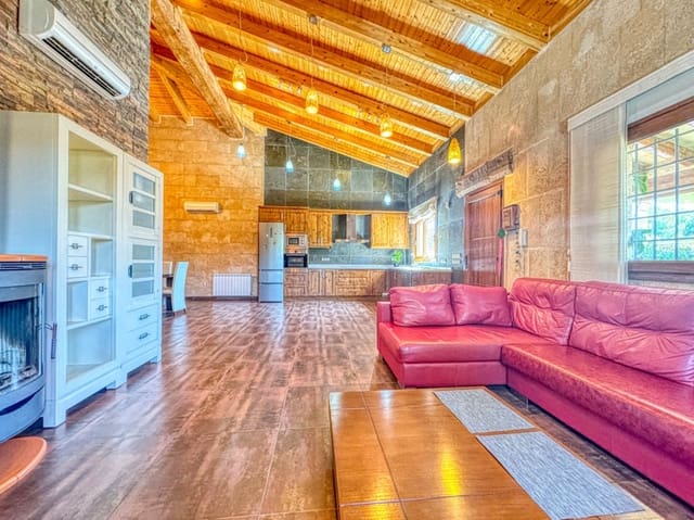 Villa zu verkaufen in Els Poblets mit Garage - 1.050.000 € (Ref: 9248412)