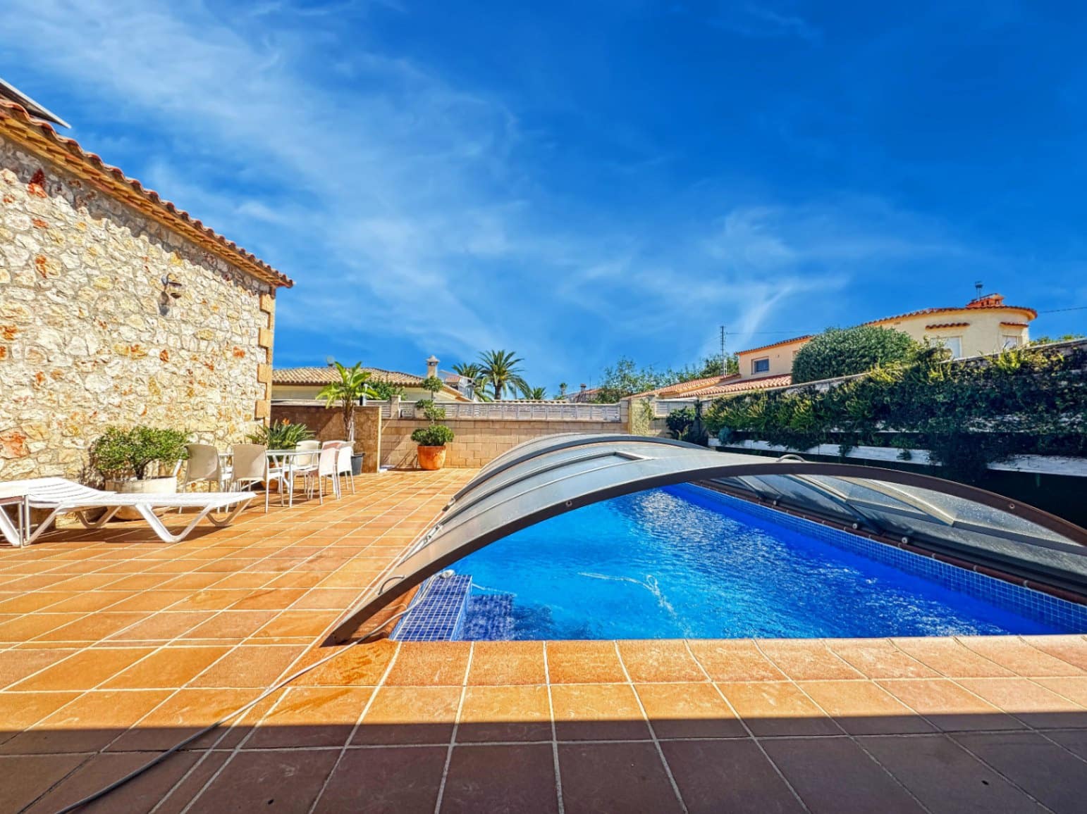 Villa for sale in Els Poblets with garage - € 1,050,000 (Ref: 9248412)