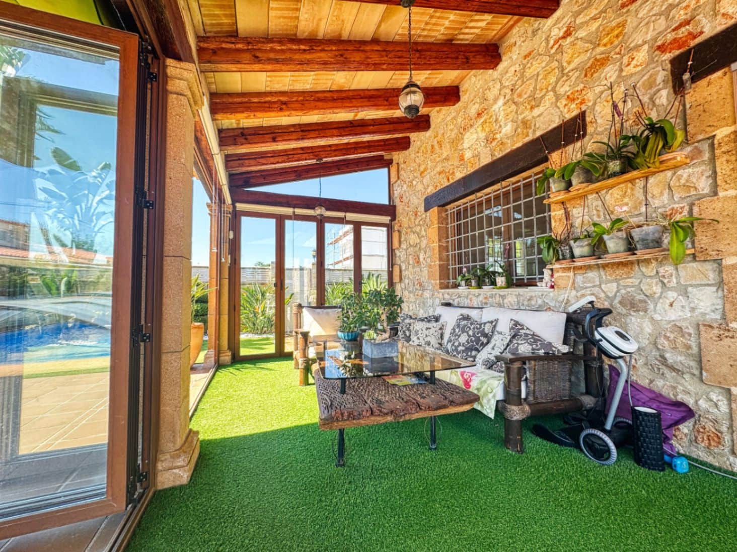 Villa for sale in Els Poblets with garage - € 1,050,000 (Ref: 9248412)