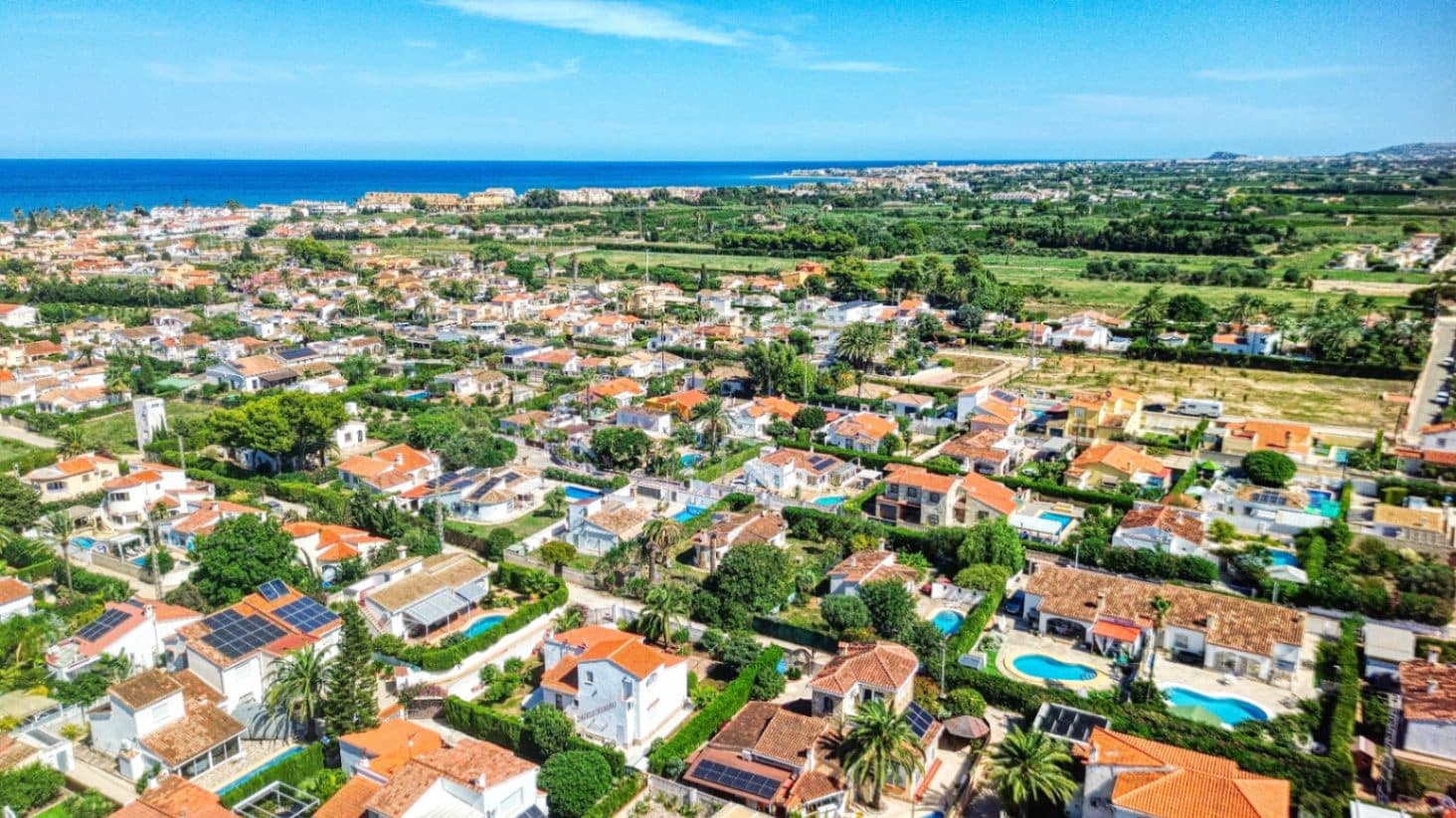 Villa for sale in Els Poblets with garage - € 1,050,000 (Ref: 9248412)