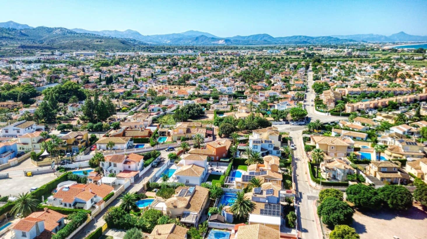 Villa for sale in Els Poblets with garage - € 1,050,000 (Ref: 9248412)