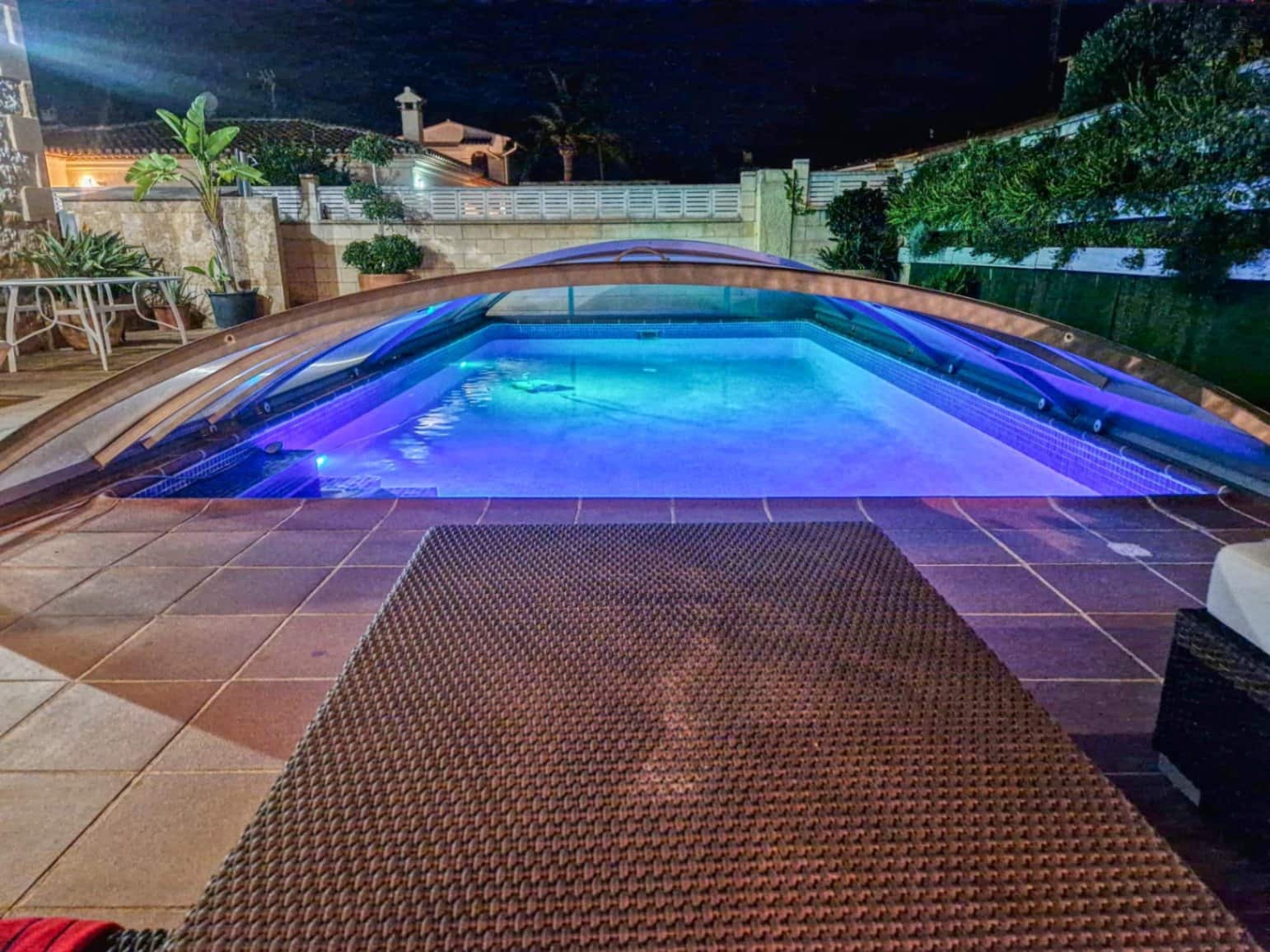 Villa for sale in Els Poblets with garage - € 1,050,000 (Ref: 9248412)