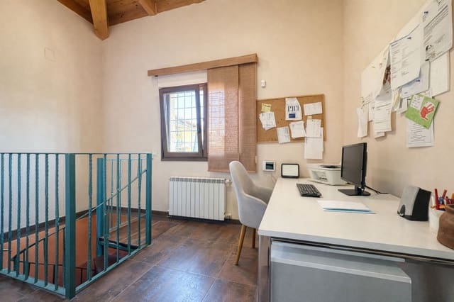 Villa till salu i Els Poblets med garage - 1 050 000 € (Ref: 9248412)