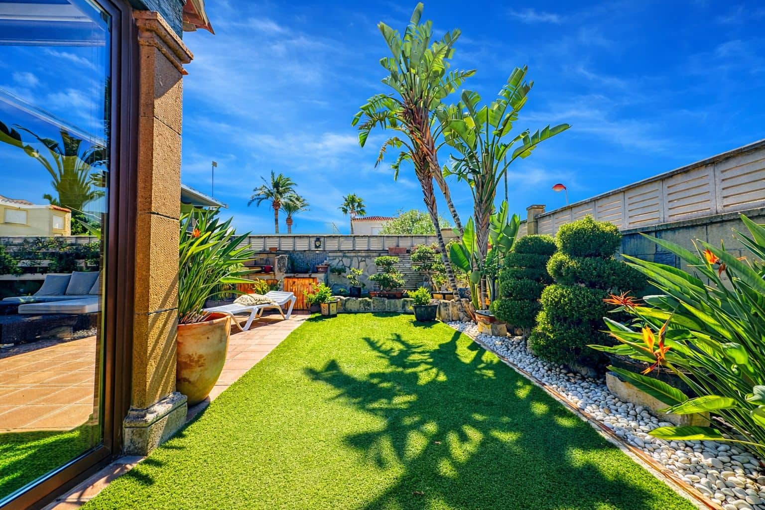 Villa for sale in Els Poblets with garage - € 1,050,000 (Ref: 9248412)