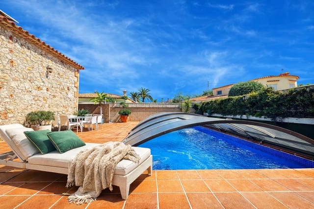 Villa till salu i Els Poblets med garage - 1 050 000 € (Ref: 9248412)