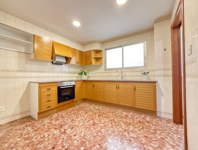 Apartamento para venda em Oliva Pueblo, Oliva - 135 000 € (Ref: 9248896)