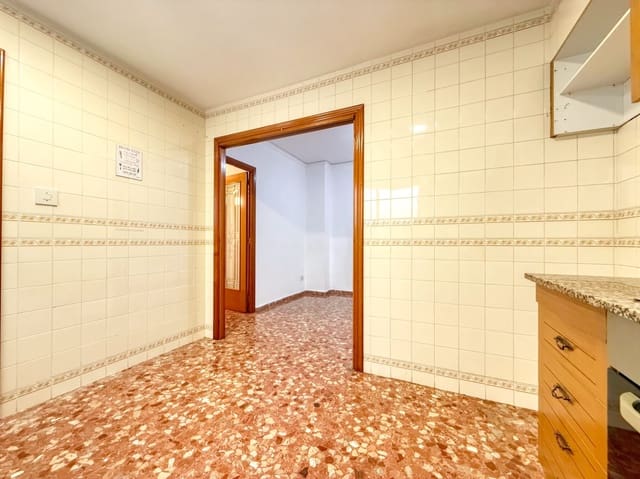 Apartamento para venda em Oliva Pueblo, Oliva - 135 000 € (Ref: 9248896)