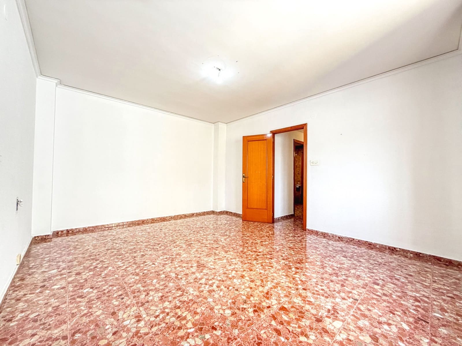 Appartement à vendre à Oliva - 135 000 € (Ref: 9248896)