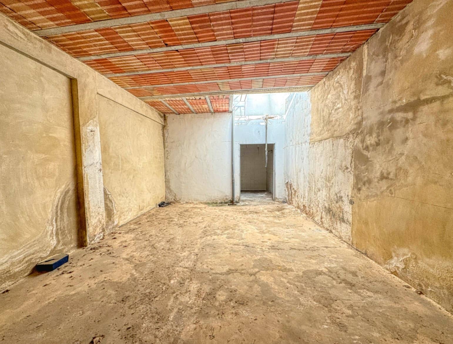 Commercial for sale in Pego - € 68,000 (Ref: 9285395)