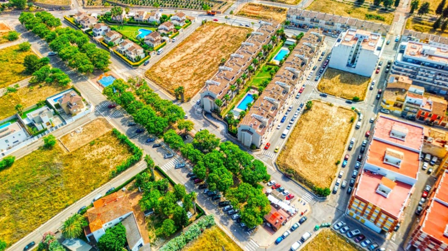 Commercial for sale in Pego - € 68,000 (Ref: 9285395)