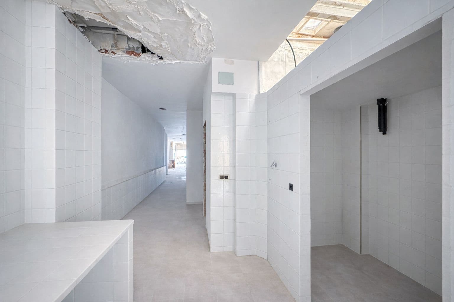 Commercial for sale in Pego - € 68,000 (Ref: 9285395)