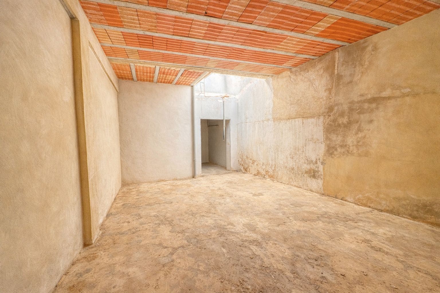 Commercial for sale in Pego - € 68,000 (Ref: 9285395)