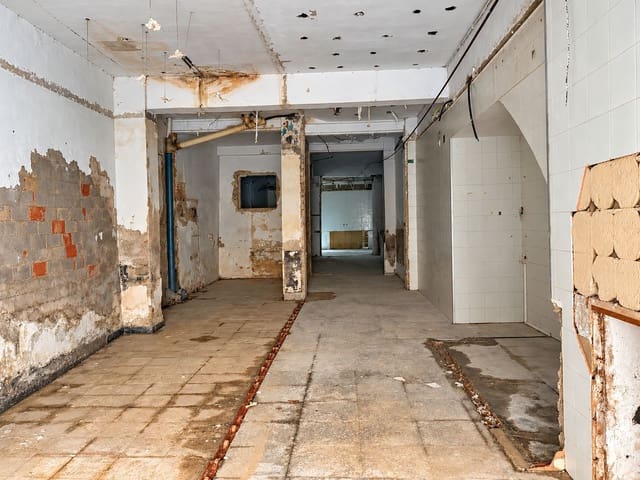 Gewerbe zu verkaufen in Pego - 75.000 € (Ref: 9285395)