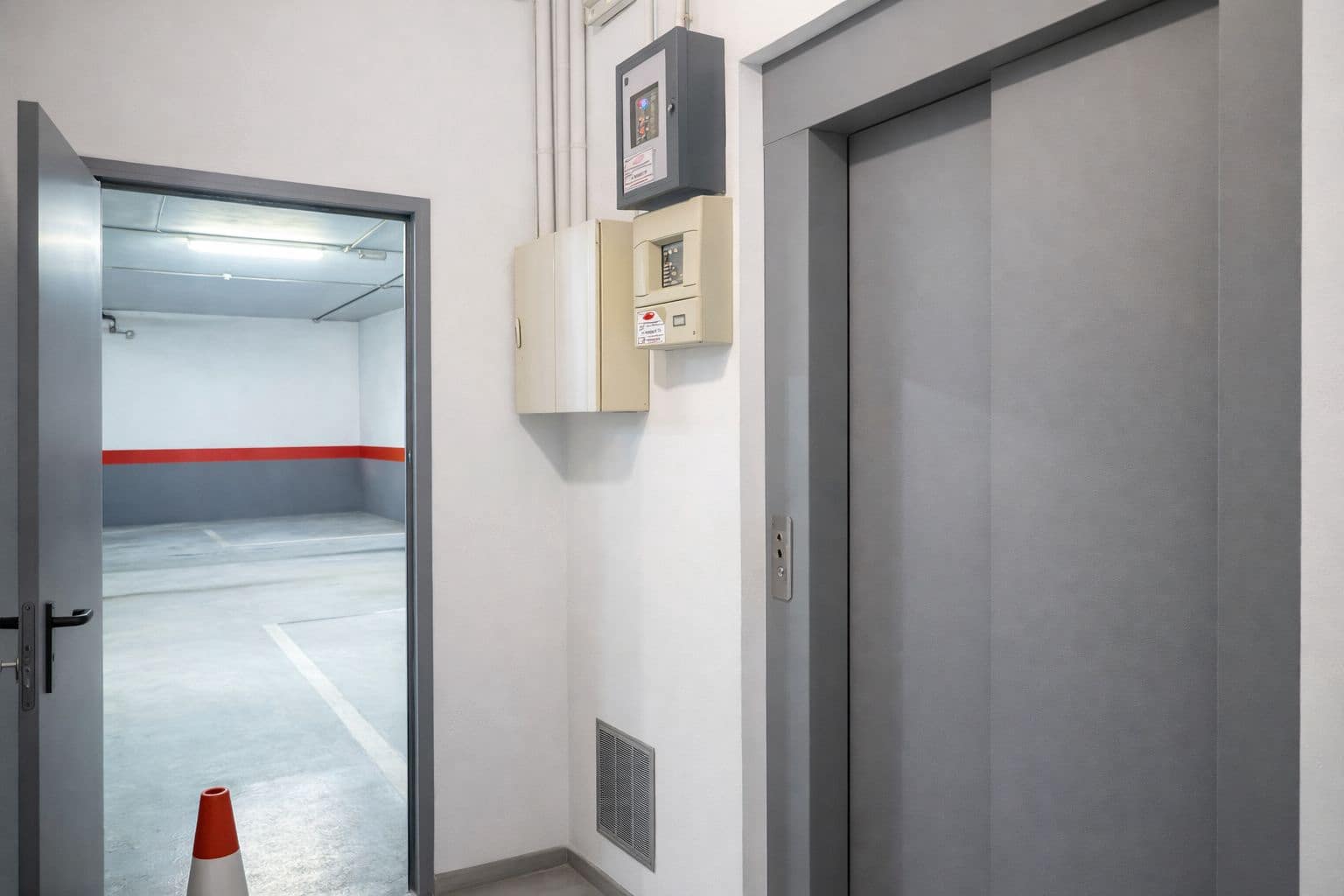 Garage for sale in Pego - € 7,000 (Ref: 9287915)