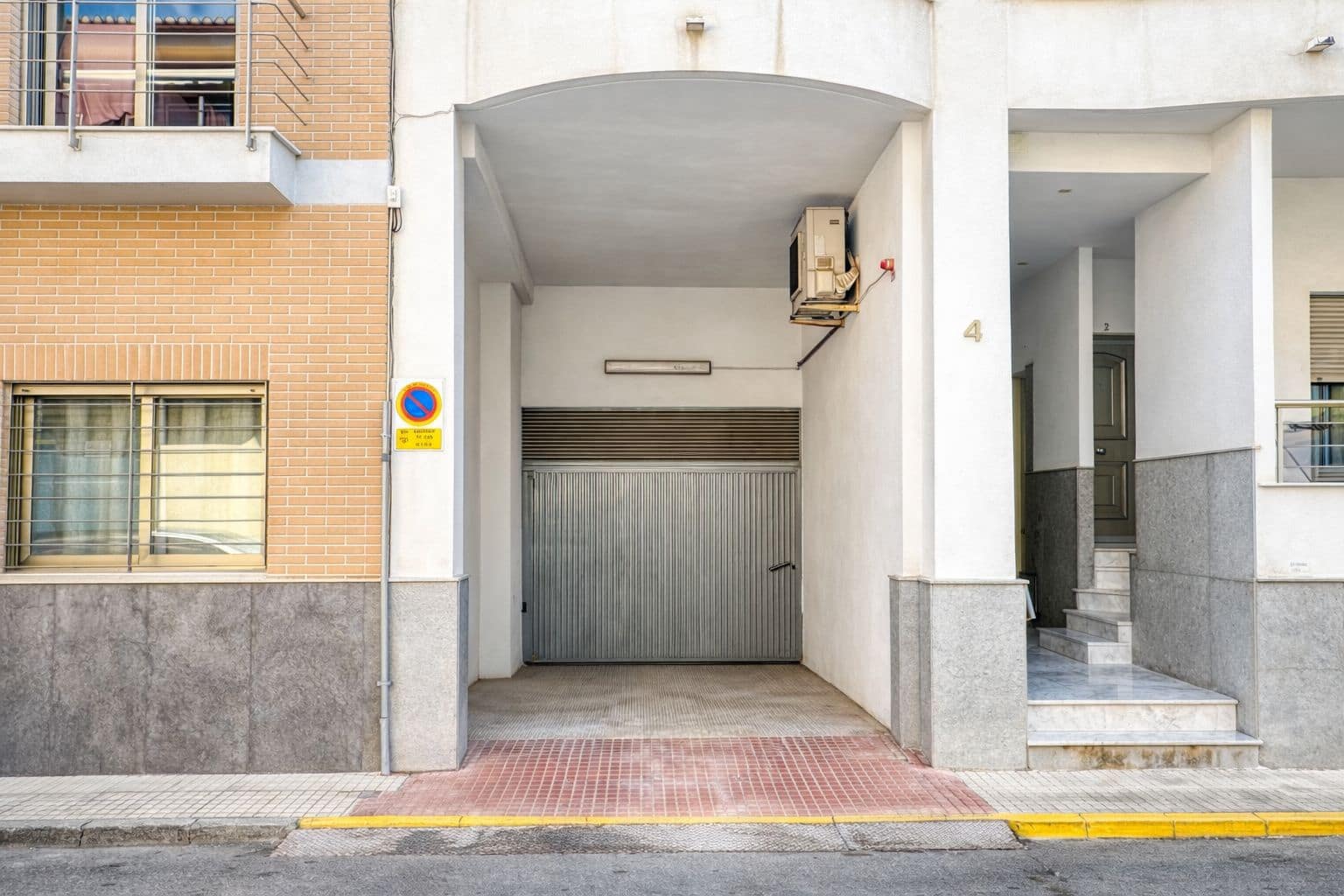 Garage for sale in Pego - € 7,000 (Ref: 9287915)