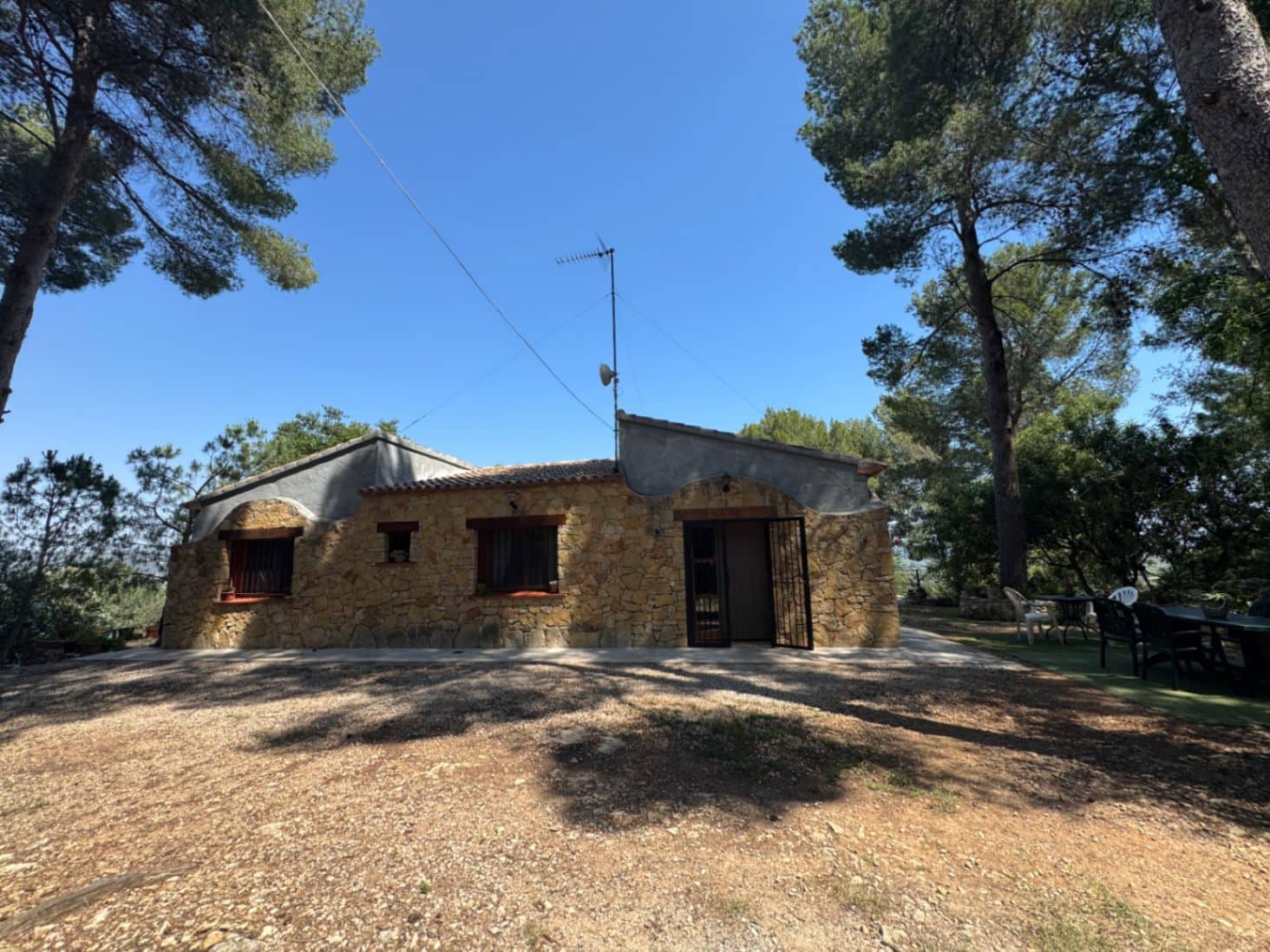 4 sovrum Villa till salu i Pego - 950 000 € (Ref: 9306222)