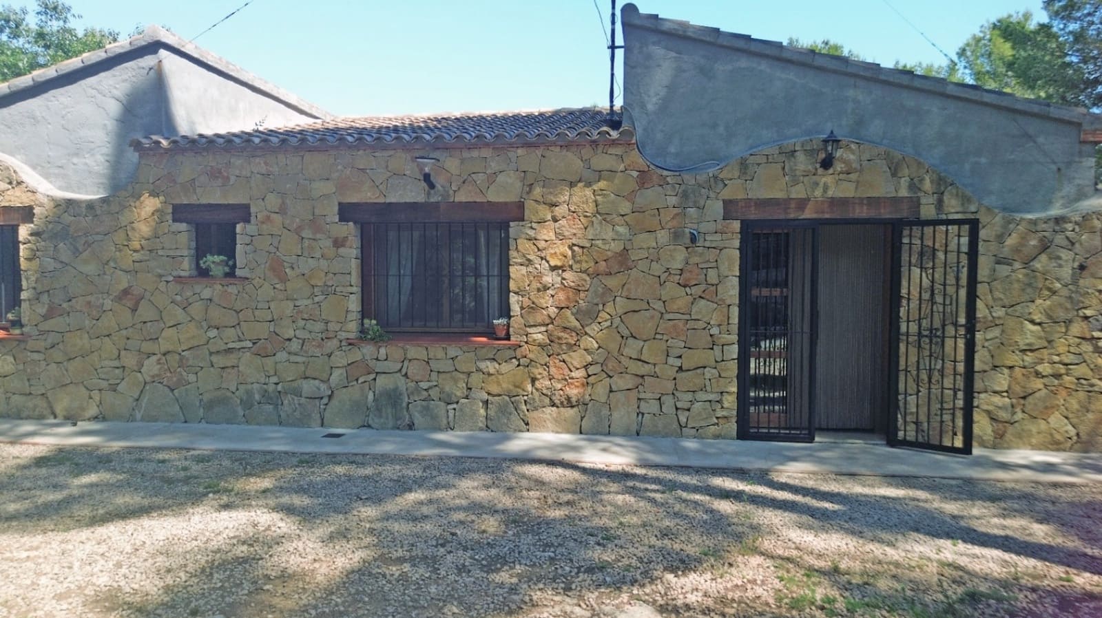 4 sovrum Villa till salu i Pego - 950 000 € (Ref: 9306222)