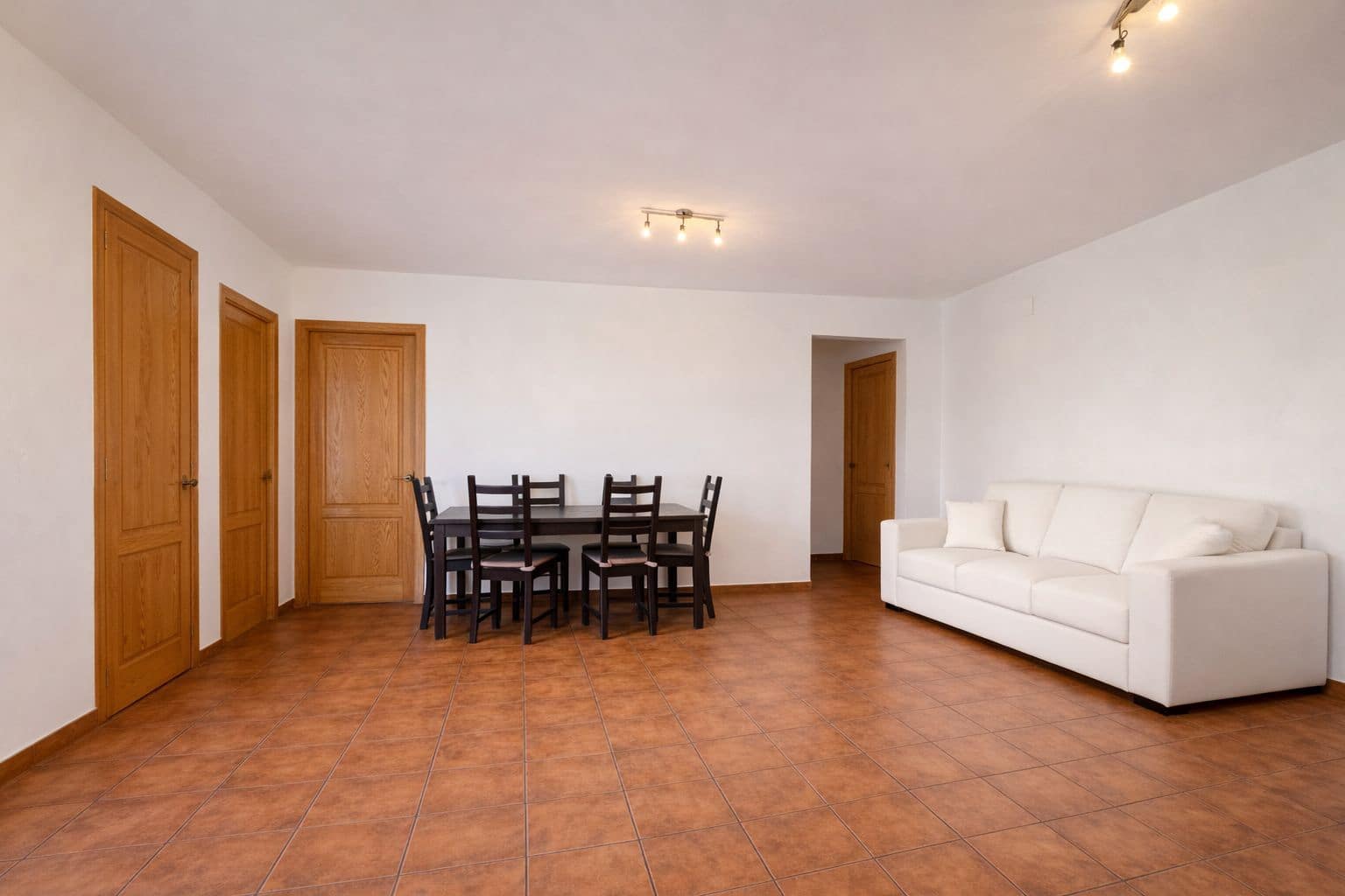 4 sovrum Villa till salu i Pego - 950 000 € (Ref: 9306222)