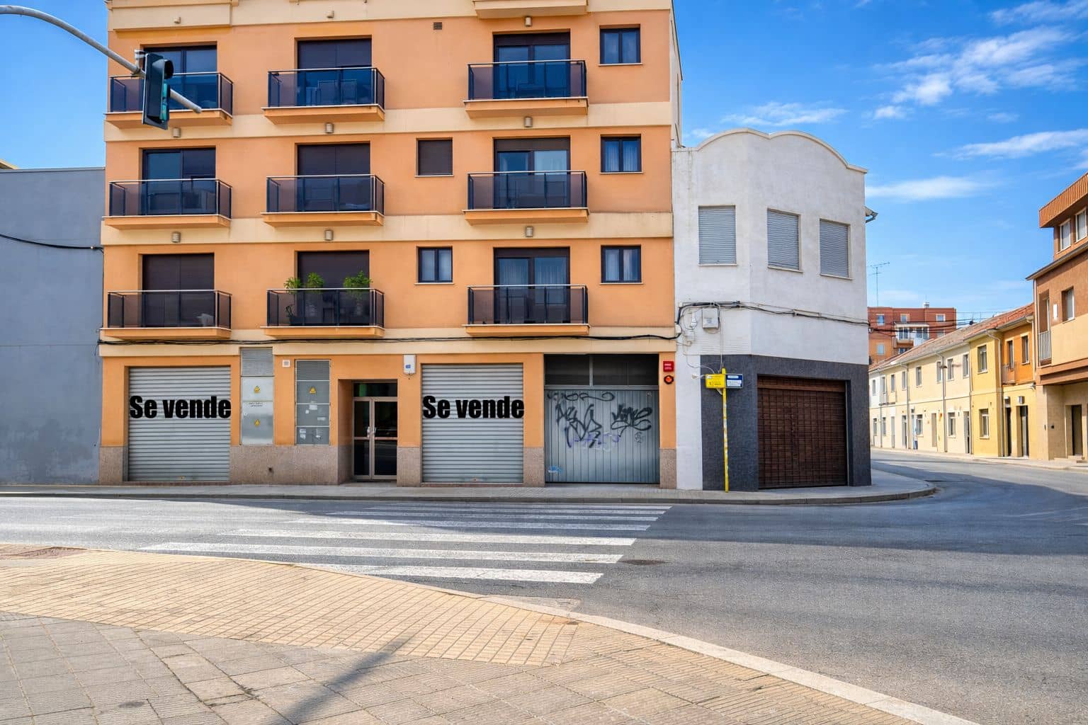 Commercial for sale in Pego - € 130,000 (Ref: 9306223)