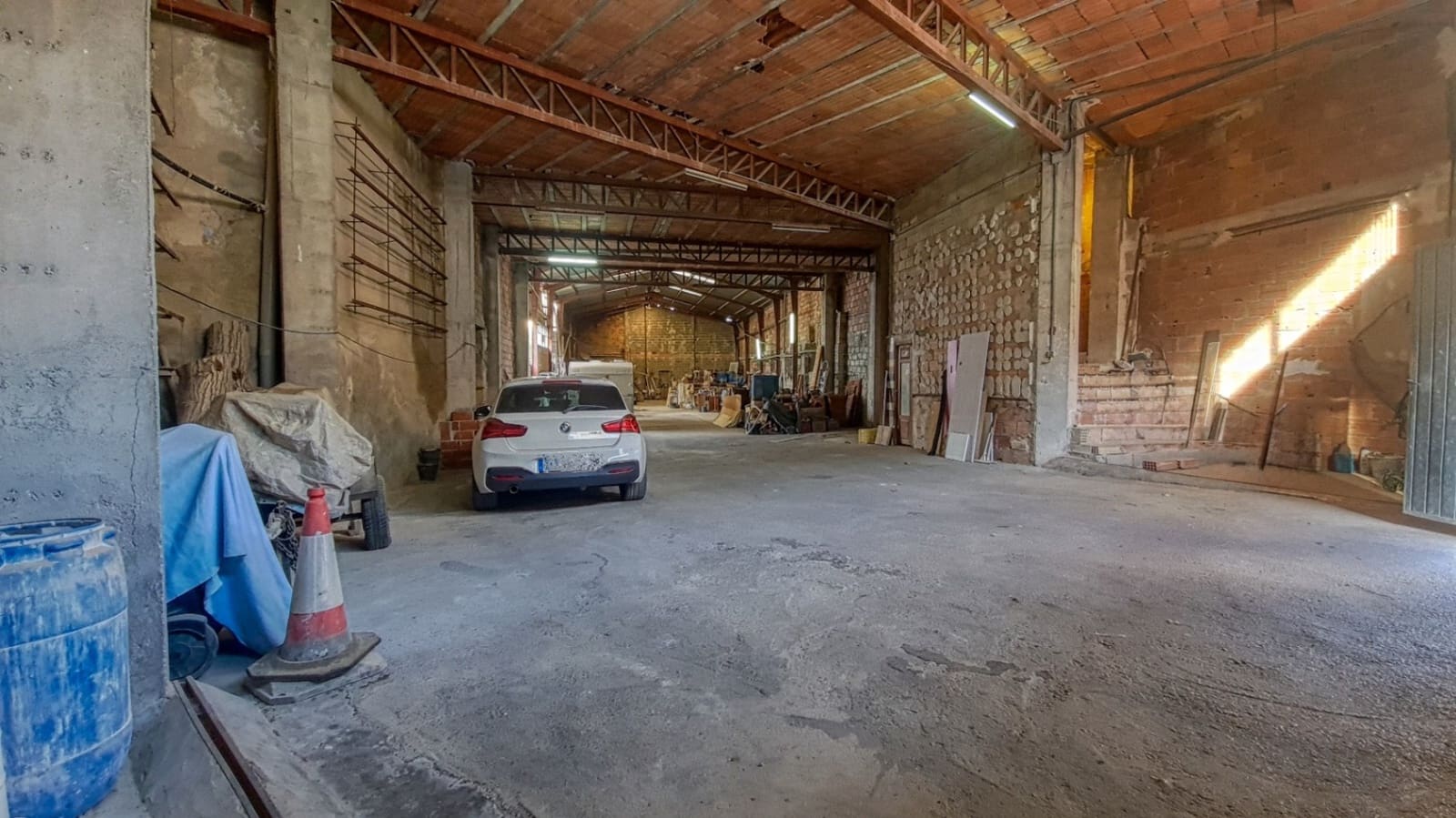 Commercial for sale in Pego with garage - € 165,000 (Ref: 9306224)