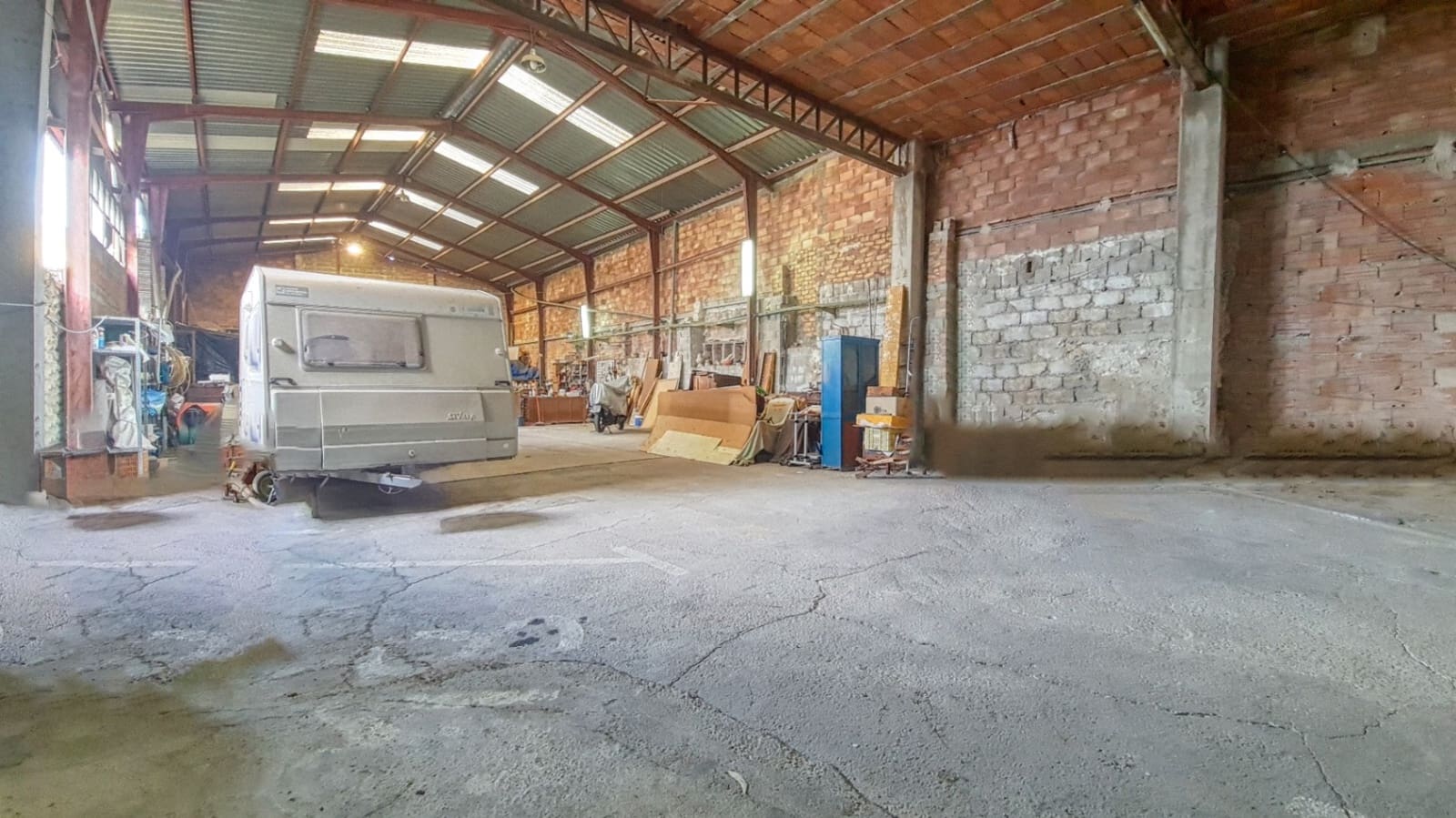 Commercial for sale in Pego with garage - € 165,000 (Ref: 9306224)