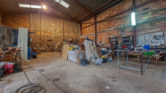 Commercial for sale in Pego with garage - € 165,000 (Ref: 9306224)