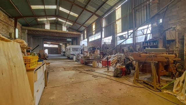 Commercial for sale in Pego with garage - € 165,000 (Ref: 9306224)