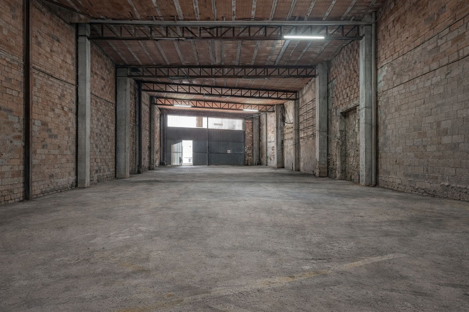 Erhverv til salg i Pego med garage - € 165.000 (Ref: 9306224)