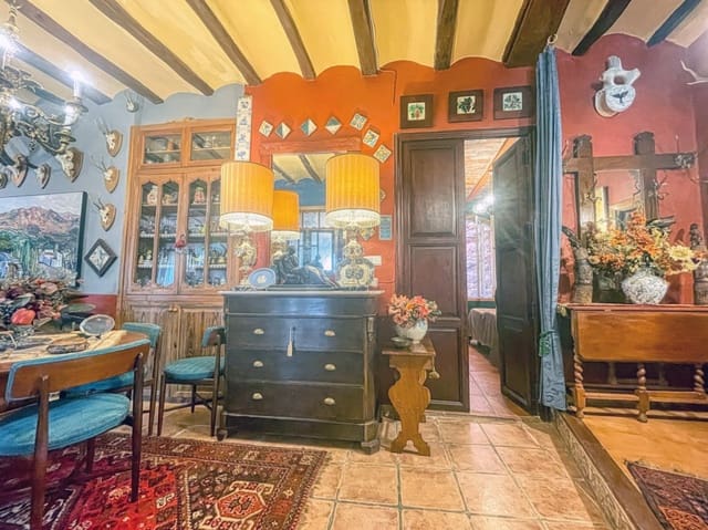 7 bedroom Finca/Country House for sale in La Carroja, Vall de Gallinera - € 320,000 (Ref: 9306225)