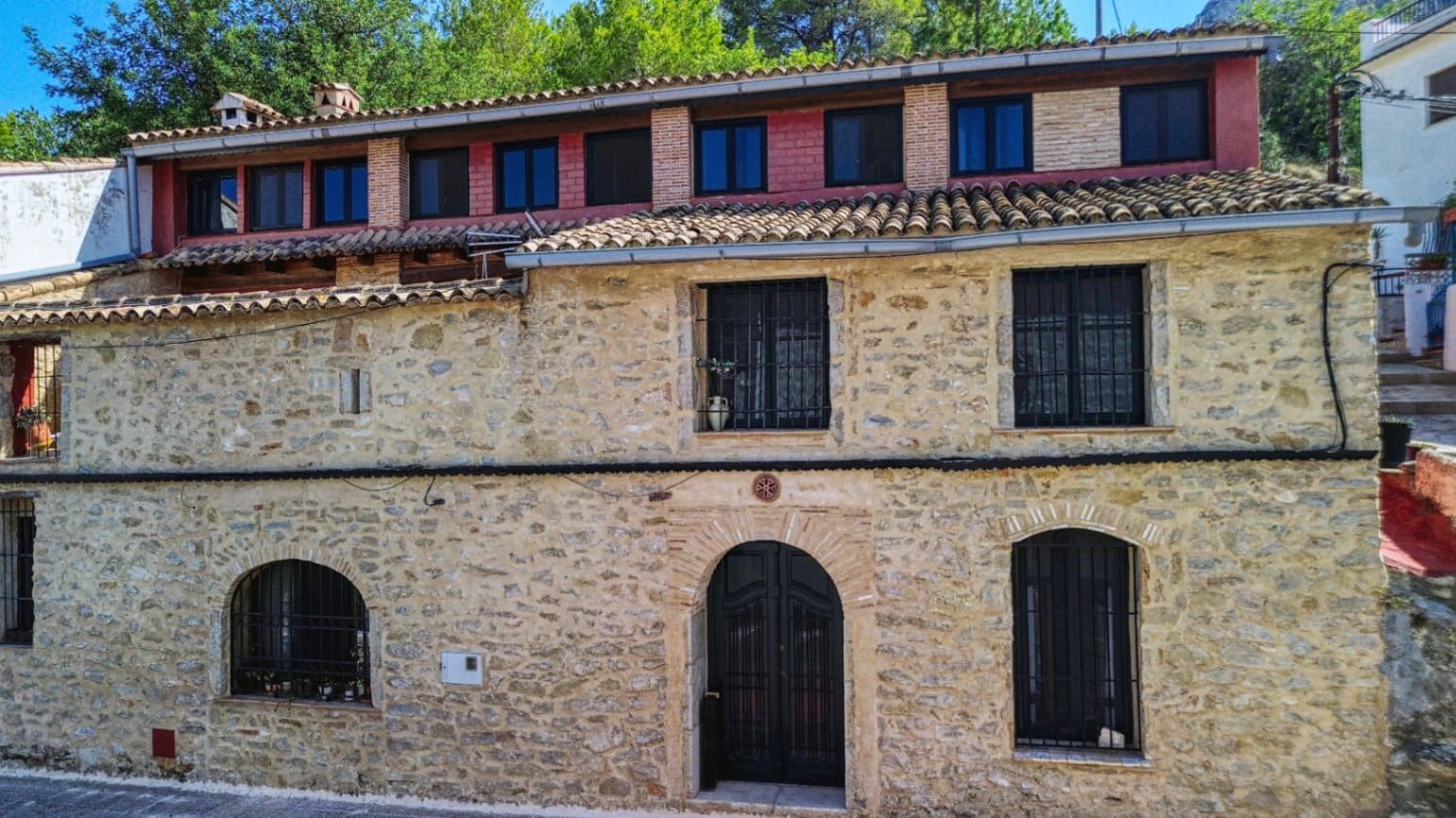 7 soverom Finca/Herregård til salgs i Vall de Gallinera - € 320 000 (Ref: 9306225)