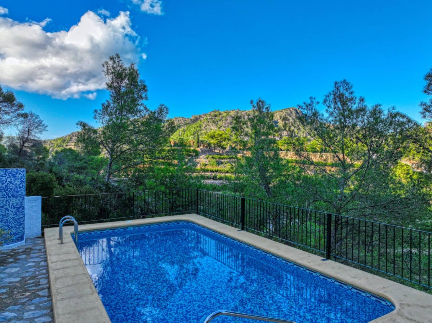 2 bedroom Apartment for rent in L'Atzuvia - € 800 (Ref: 9347747)