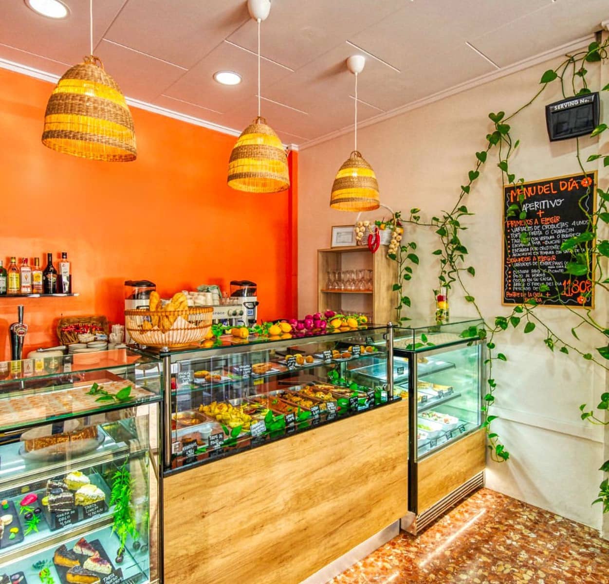 Local Commercial à vendre à Denia avec garage - 295 000 € (Ref: 9349840)