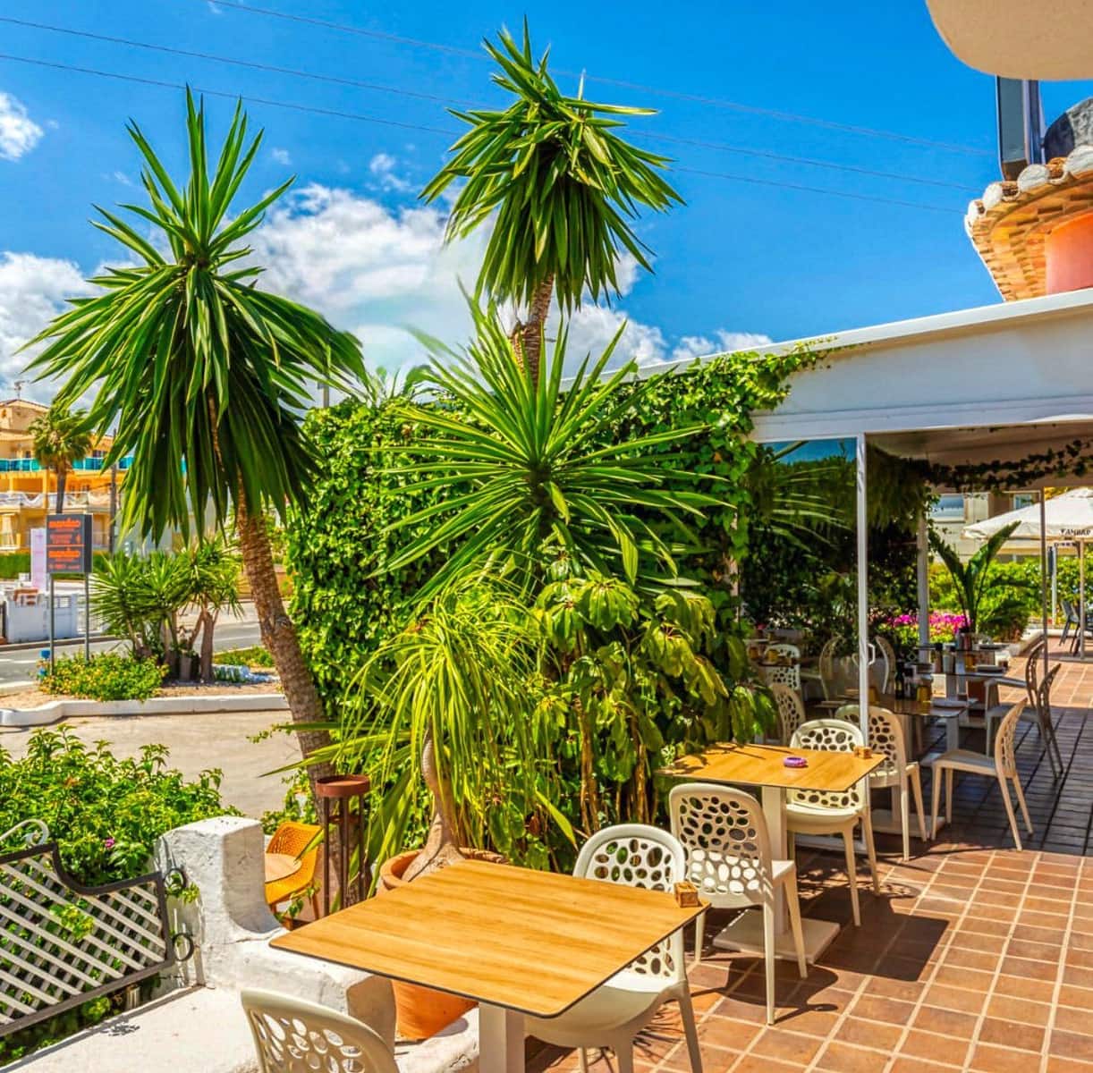 Local Commercial à vendre à Denia avec garage - 295 000 € (Ref: 9349840)