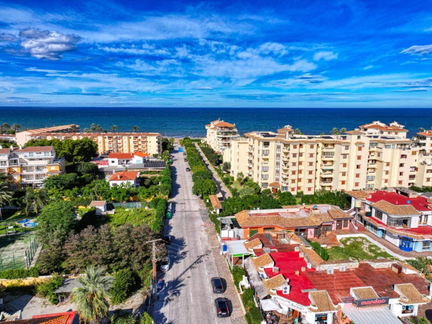 Local Commercial à vendre à Denia avec garage - 295 000 € (Ref: 9349840)