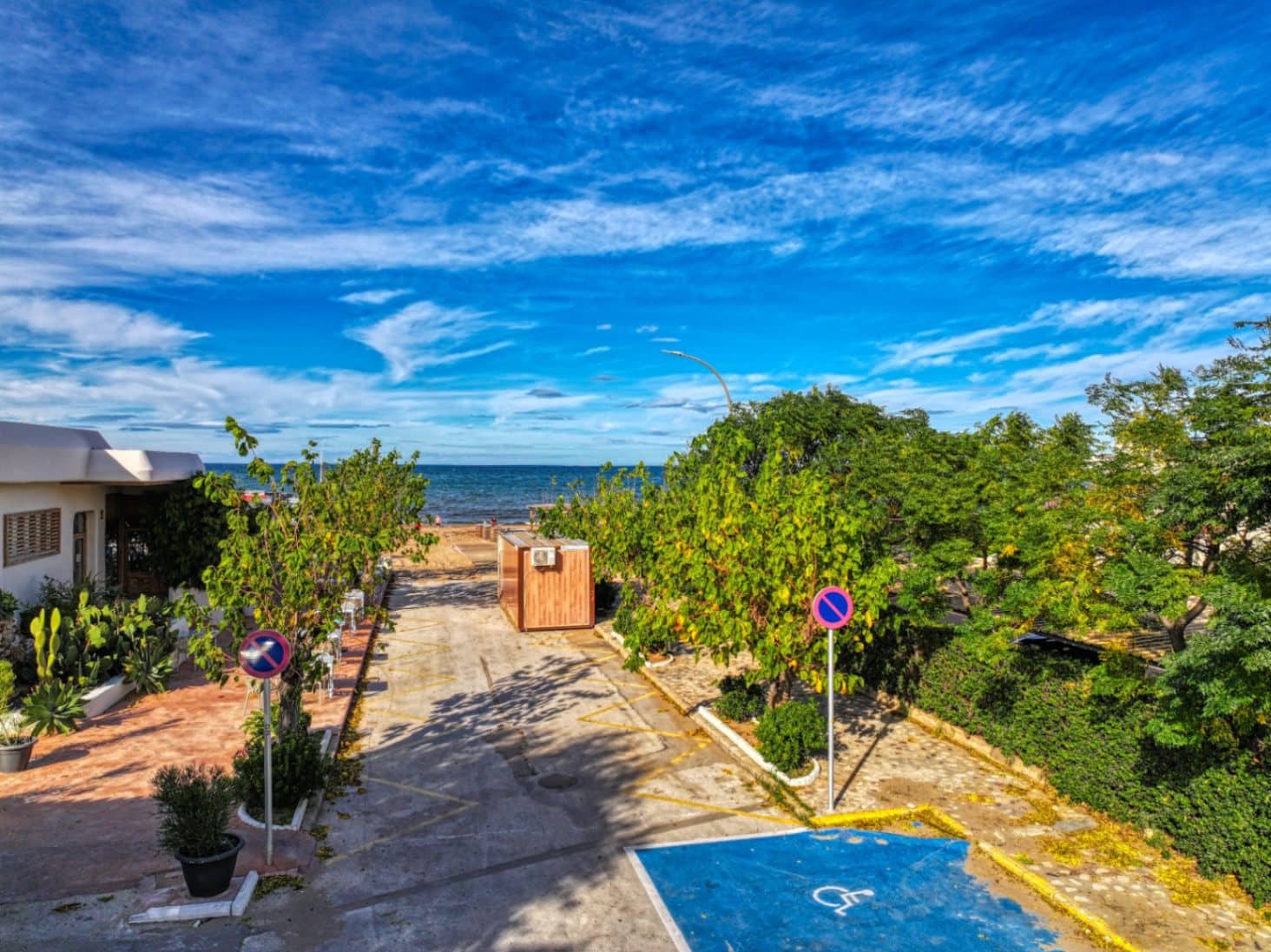 Local Commercial à vendre à Denia avec garage - 295 000 € (Ref: 9349840)