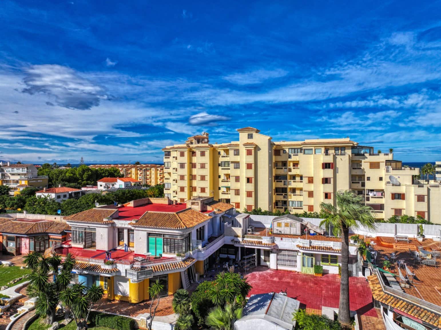 Local Commercial à vendre à Denia avec garage - 295 000 € (Ref: 9349840)