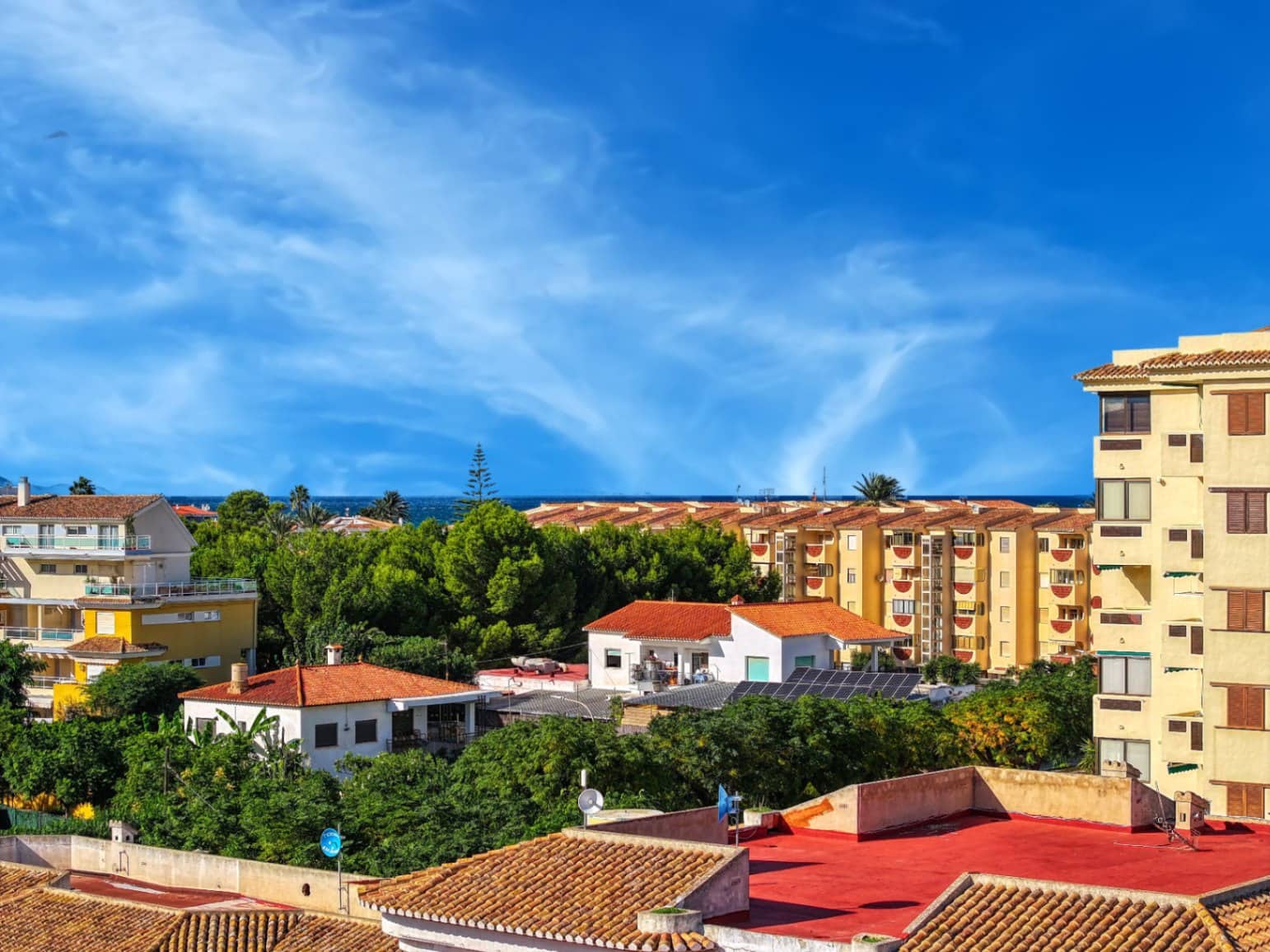 Local Commercial à vendre à Denia avec garage - 295 000 € (Ref: 9349840)