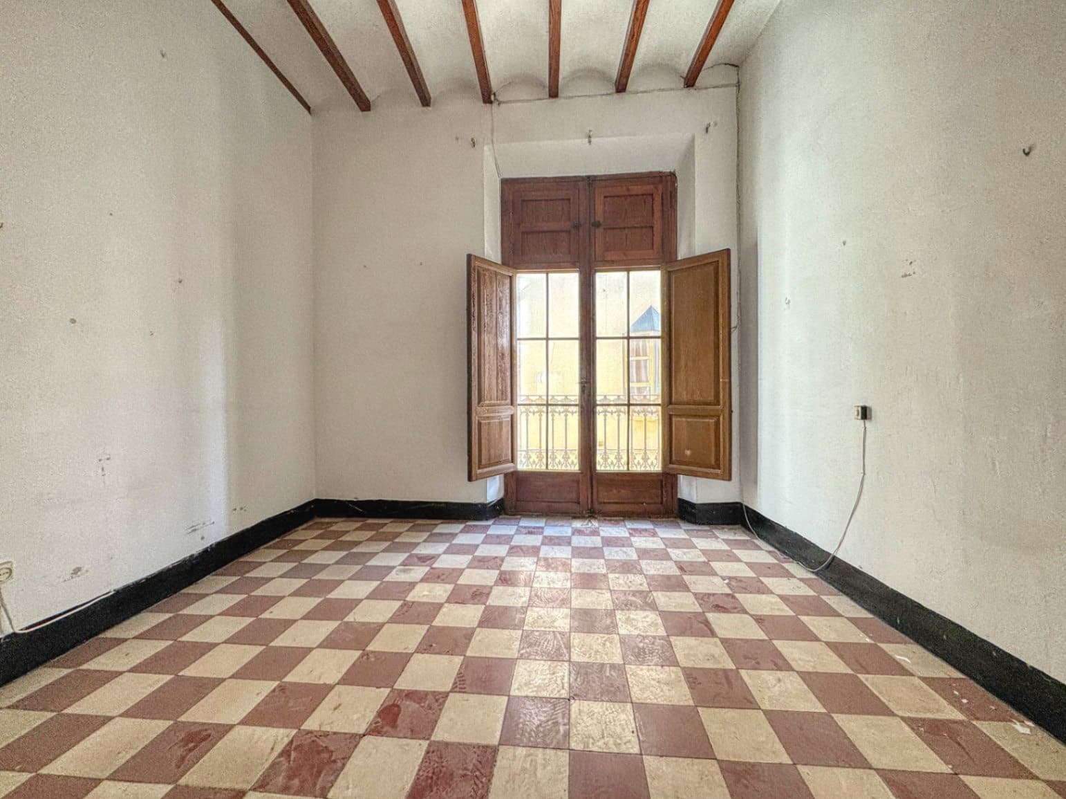 10 sovrum Hus till salu i Pego med garage - 320 000 € (Ref: 9392065)