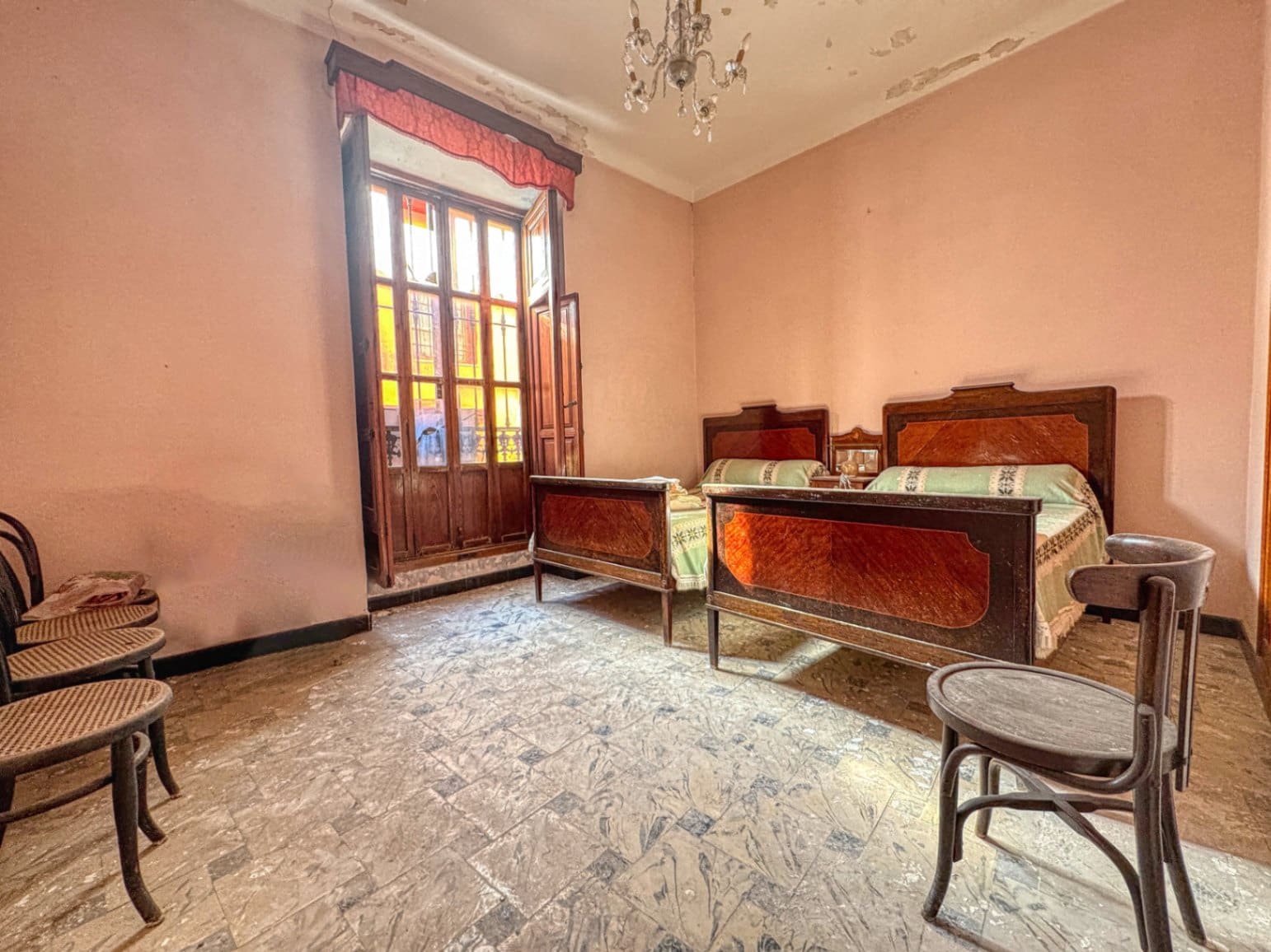 10 sovrum Hus till salu i Pego med garage - 320 000 € (Ref: 9392065)