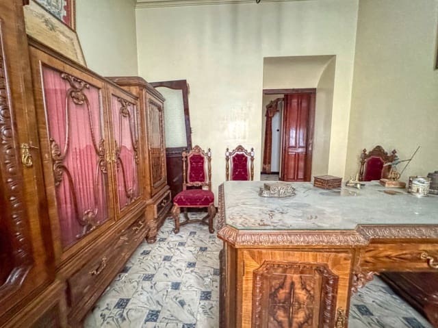 10 bedroom Townhouse for sale in Pego with garage - € 320,000 (Ref: 9392065)