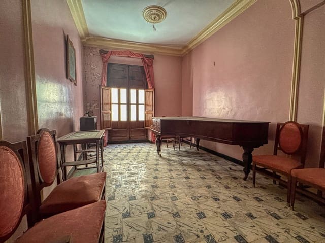 10 camera da letto Casa in vendita in Pego con garage - 320.000 € (Rif: 9392065)