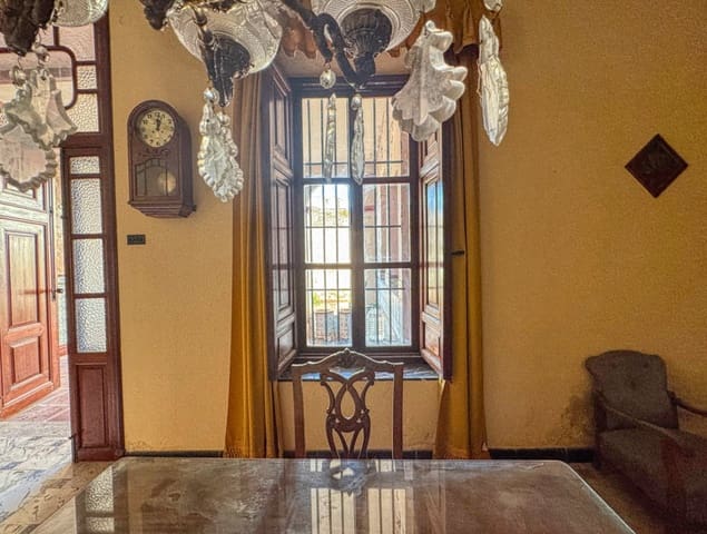 10 bedroom Townhouse for sale in Pego with garage - € 320,000 (Ref: 9392065)