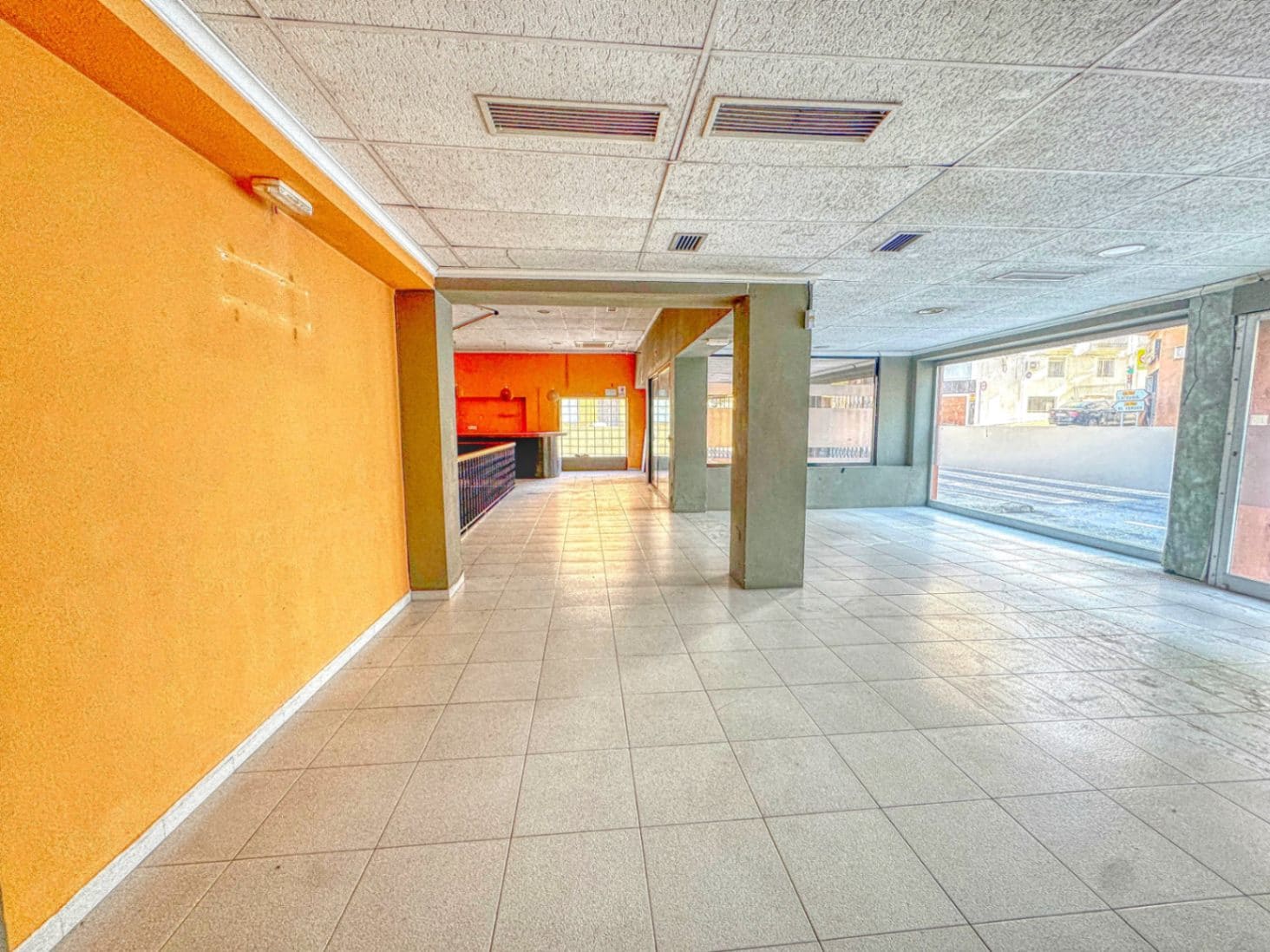 Kommersiell til salgs i Pego - € 340 000 (Ref: 9393670)