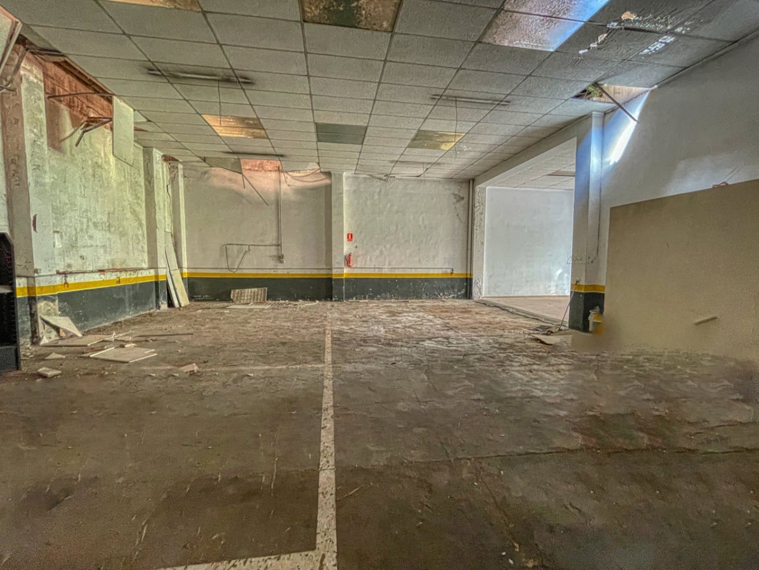 Kommersiell til salgs i Pego - € 340 000 (Ref: 9393670)